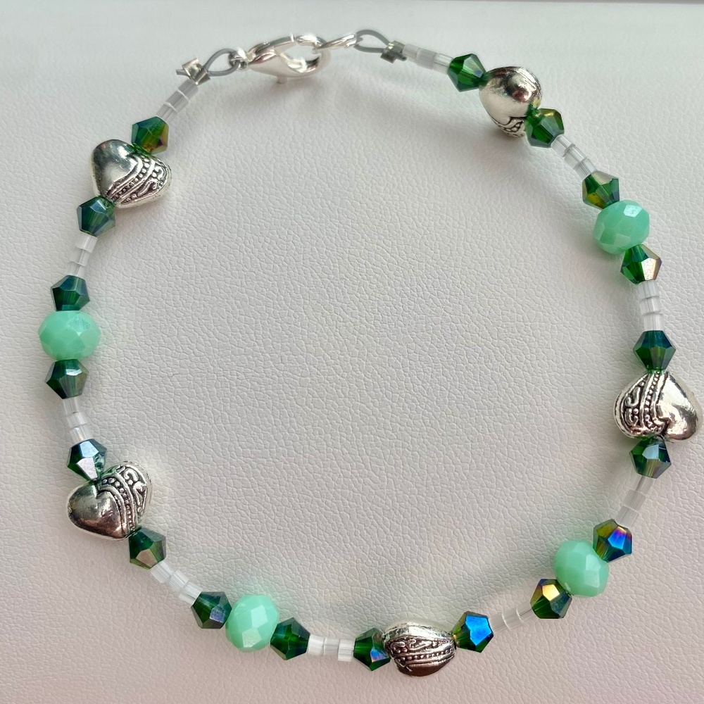 Green & Silver Hearts Bracelet